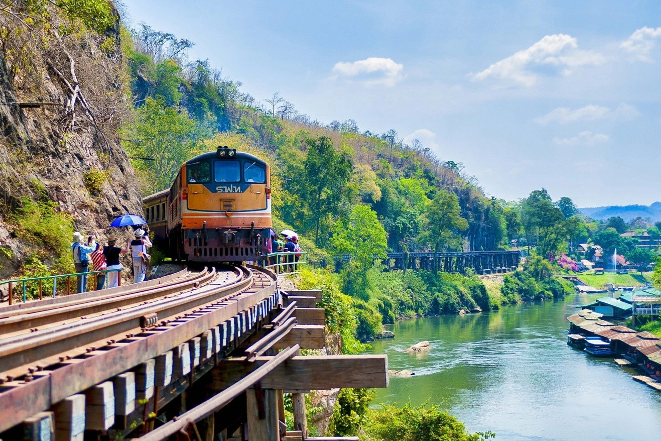 Capture the vibrant beauty of Kanchanaburi’s historical landscapes
